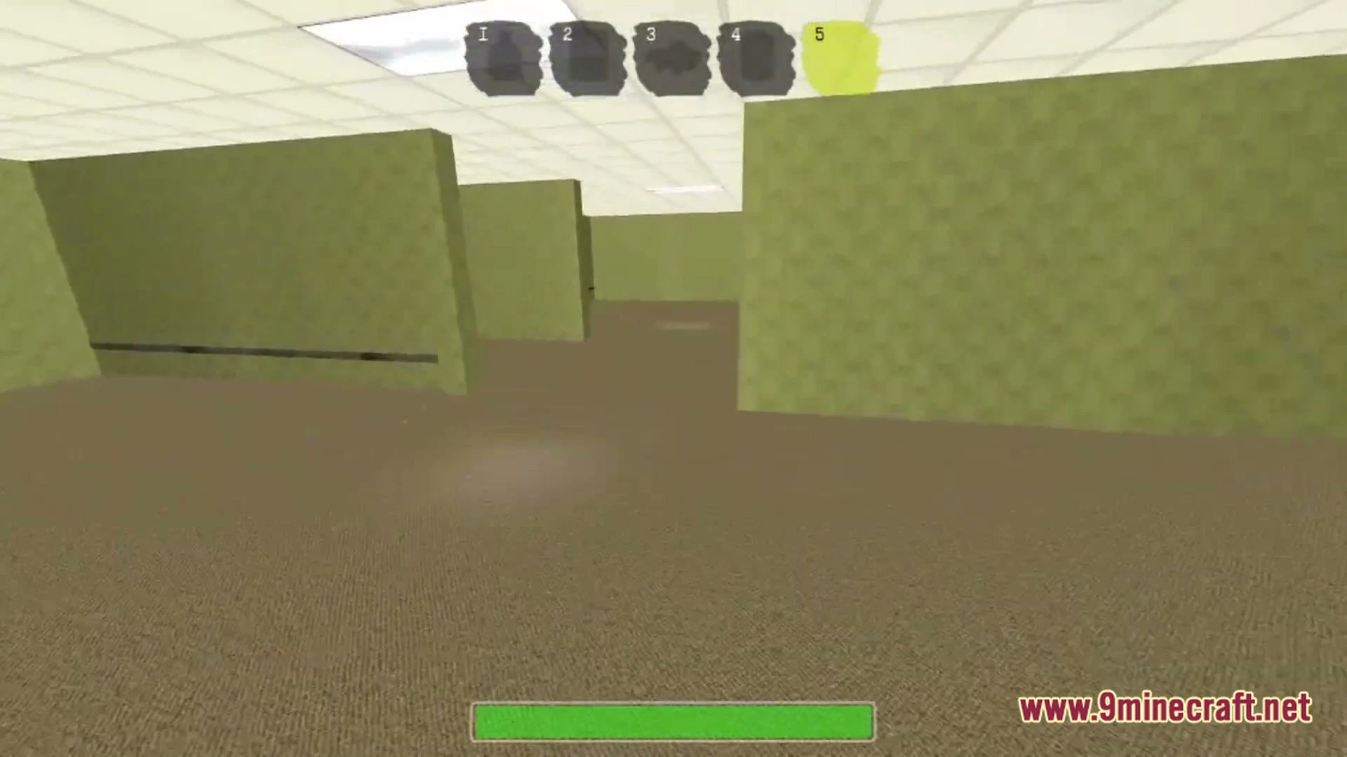 Descent Into the Backrooms Map (26.2, 1.20.1) – Survive Creepy Yellow Hallways — screenshot 1