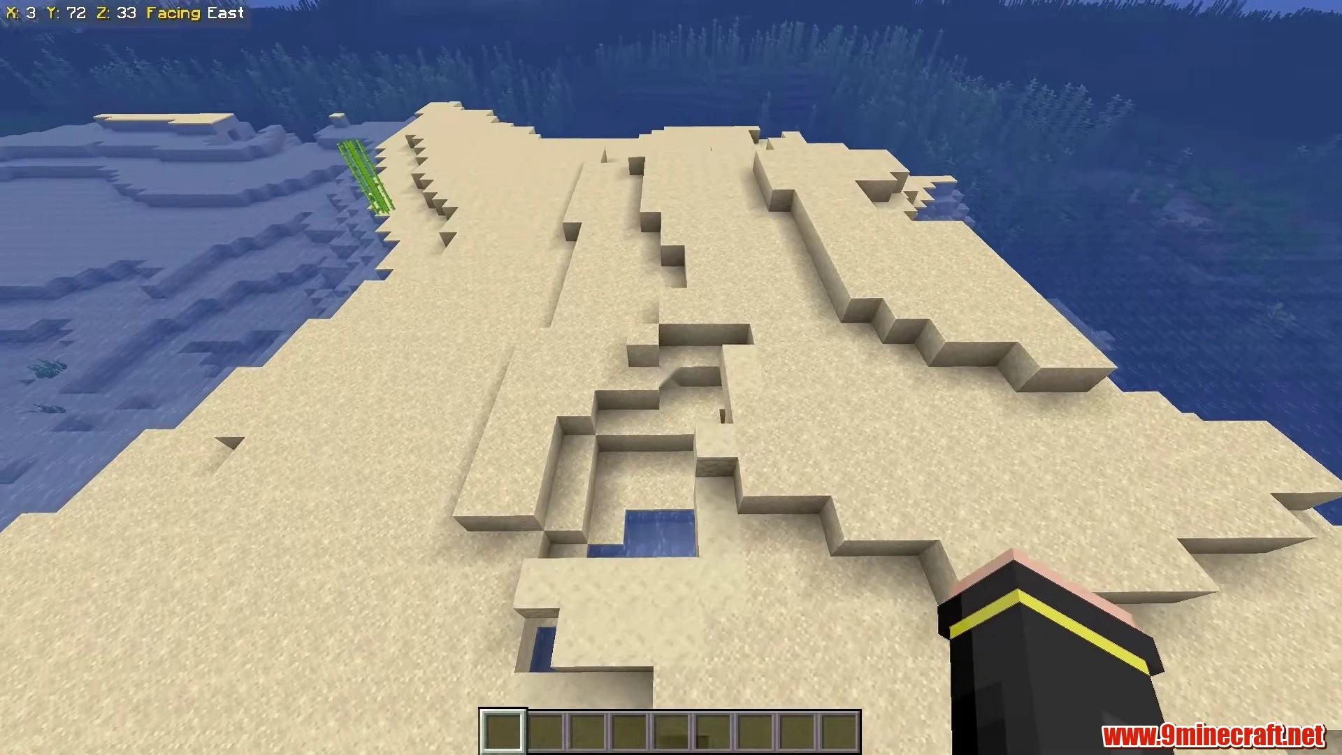 One Tree Micro Island - Minecraft 26.3 Island Seed 3852527794 view 1